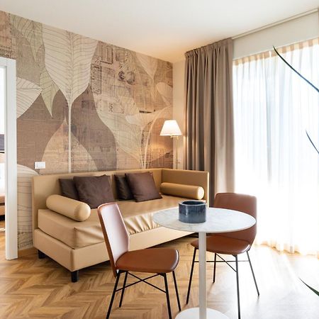 Hatelier Garda Home By Enjoy Garda Hotel Peschiera del Garda Exterior photo
