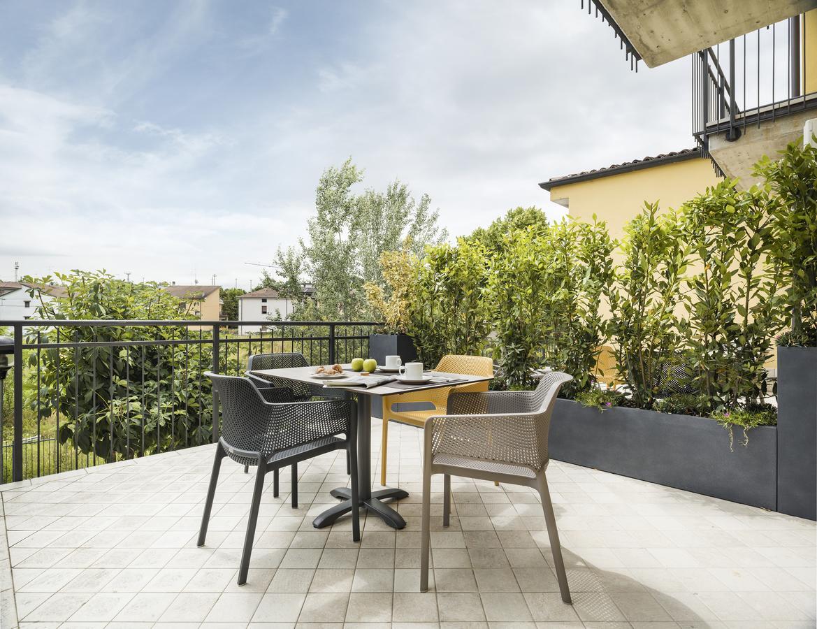 Hatelier Garda Home By Enjoy Garda Hotel Peschiera del Garda Exterior photo